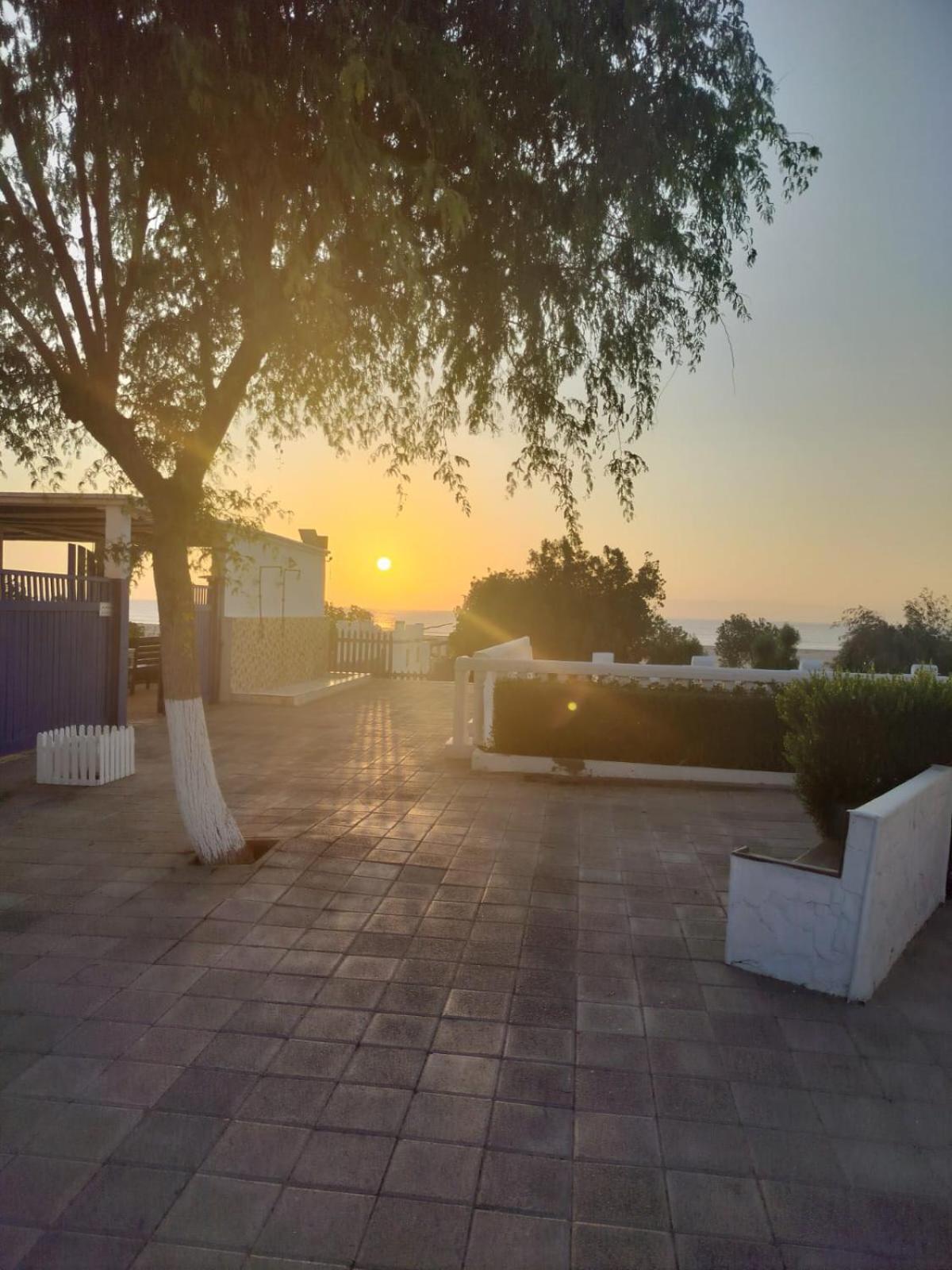 Al-Ashkhara Beach Resort منتجع شاطئ الأشخرة Al Sharqiyah Exterior photo